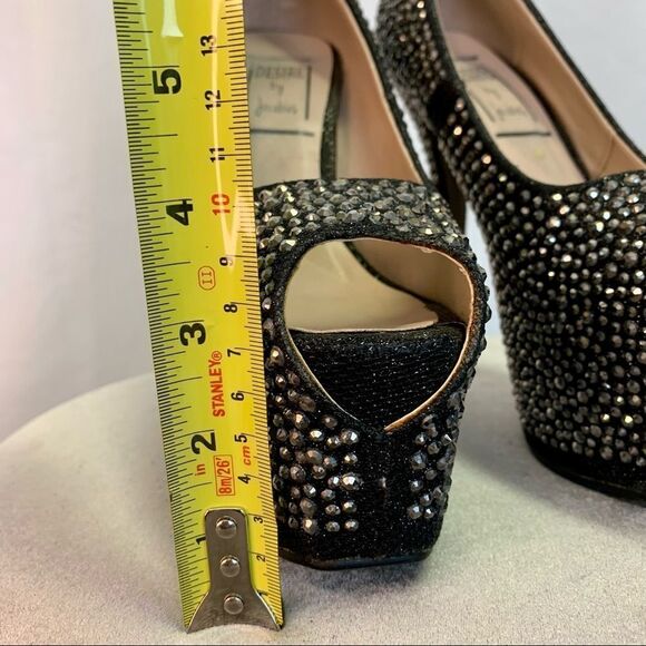 Desire By Jacobies Silver Rhinestone Embellished Platform pump high heels size 7 - Picture 8 of 10